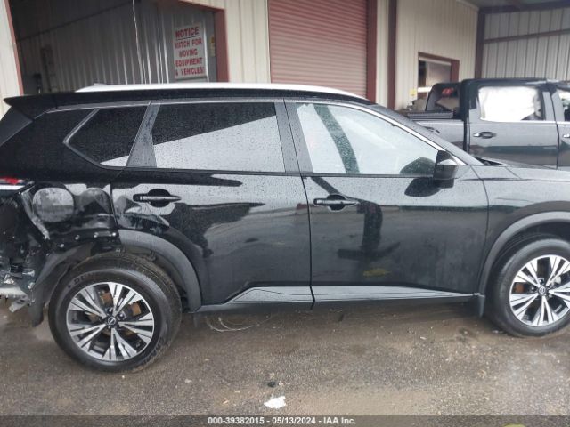 JN8BT3BA4PW426115 Nissan Rogue Sv Fwd