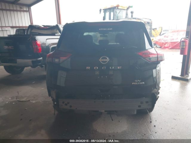 JN8BT3BA4PW426115 Nissan Rogue Sv Fwd