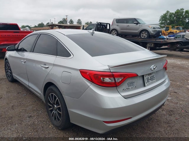 Hyundai SONATA SE 2015 5NPE24AF3FH007496 Image 3