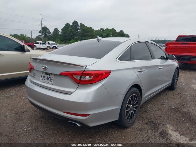 Hyundai SONATA SE 2015 5NPE24AF3FH007496 Image 4