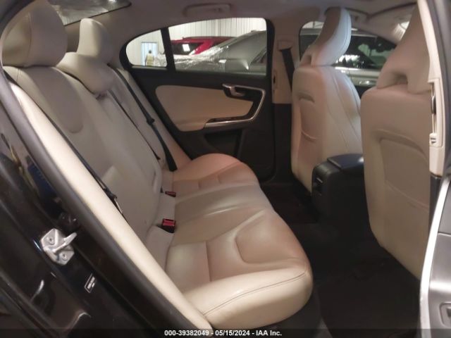 YV126MFL7H2425385 Volvo S60 T5 Dynamic