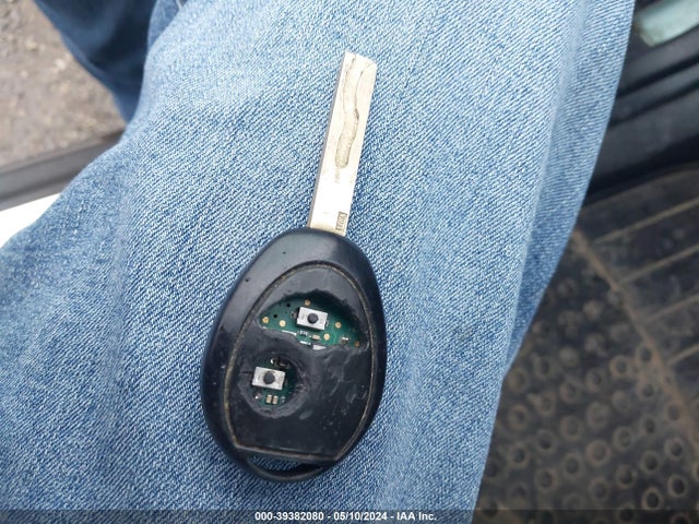 2002 MINI COOPER WMWRC33412TC37807 Photo 10