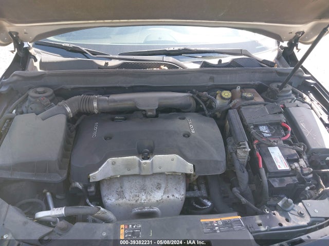 1G11B5SLXFS308018 Chevrolet Malibu