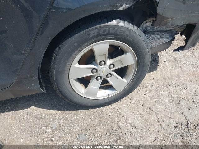 1G11B5SLXFS308018 Chevrolet Malibu