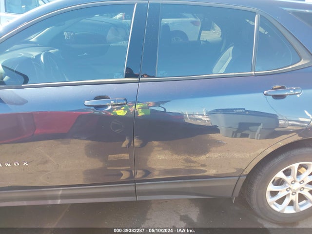 Chevrolet EQUINOX LS 2018 3GNAXHEV4JS543811 Image 15