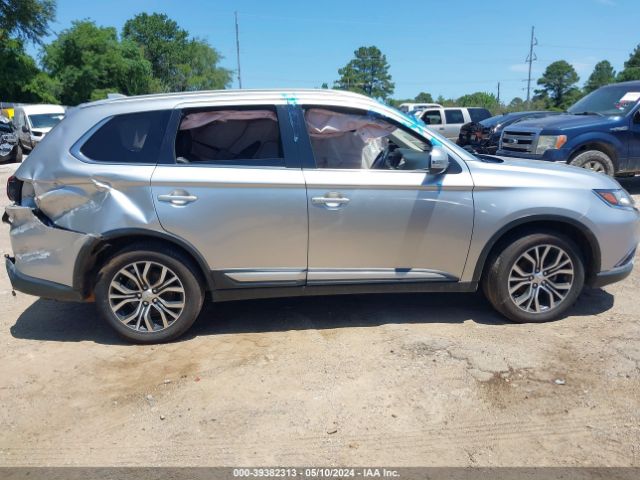 JA4AD3A36JZ000322 Mitsubishi Outlander Sel