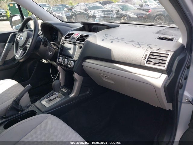 Subaru Forester 2.5i Premium 2018 JF2SJAGC9JH470320 Image 5