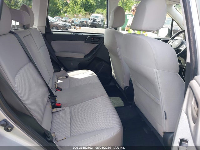 Subaru Forester 2.5i Premium 2018 JF2SJAGC9JH470320 Image 8