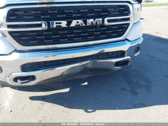1C6SRFMT6NN239852 RAM 1500 Big Horn  4x4 6'4 Box