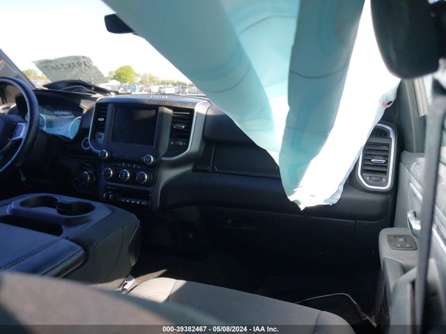 1C6SRFMT6NN239852 RAM 1500 Big Horn  4x4 6'4 Box