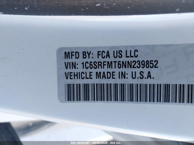 1C6SRFMT6NN239852 RAM 1500 Big Horn  4x4 6'4 Box