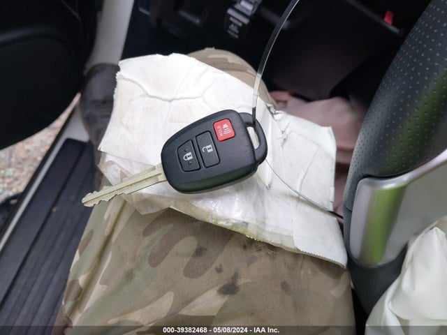 Toyota 4RUNNER SR5 2021 JTEEU5JRXM5238110 Image 11