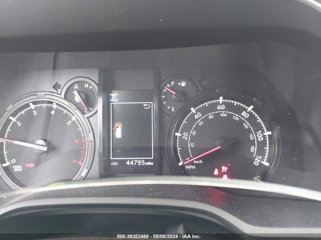 Toyota 4RUNNER SR5 2021 JTEEU5JRXM5238110 Image 7