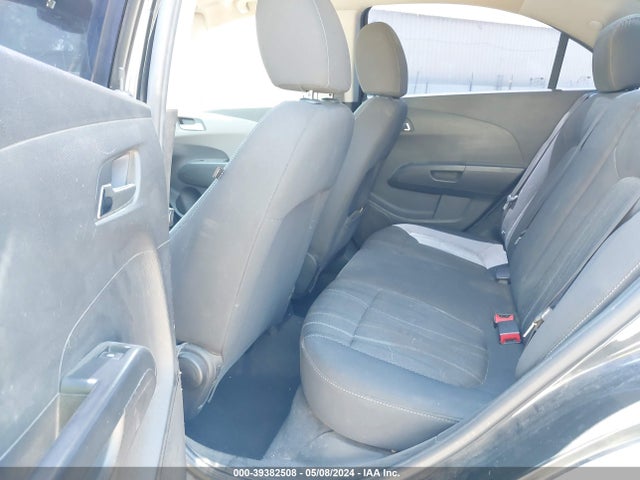 Chevrolet Sonic Lt Auto 2015 1G1JC5SG7F4207658 Image 8