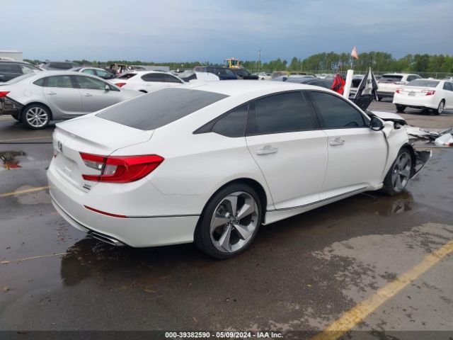 1HGCV2F91JA050774 Honda Accord Touring 2.0t