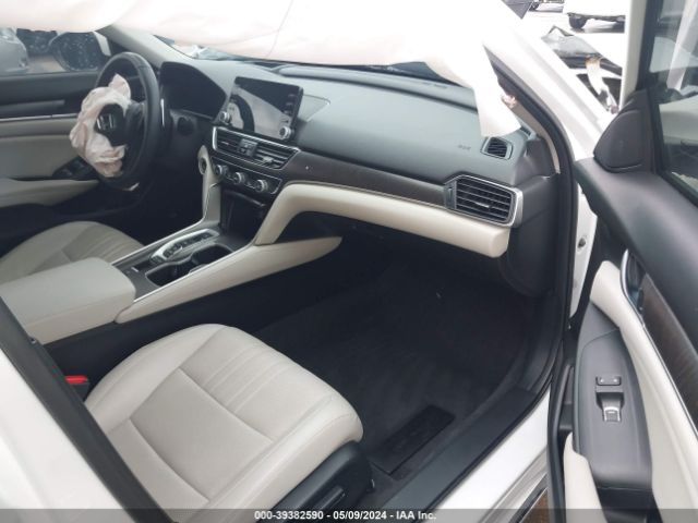 1HGCV2F91JA050774 Honda Accord Touring 2.0t