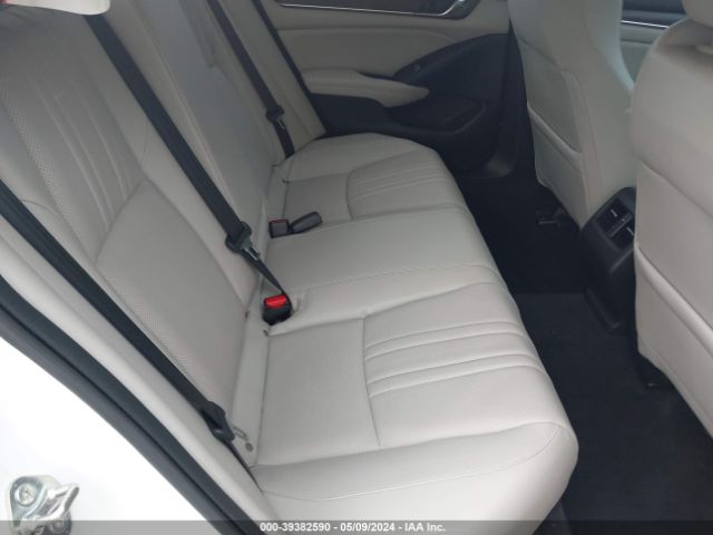 1HGCV2F91JA050774 Honda Accord Touring 2.0t