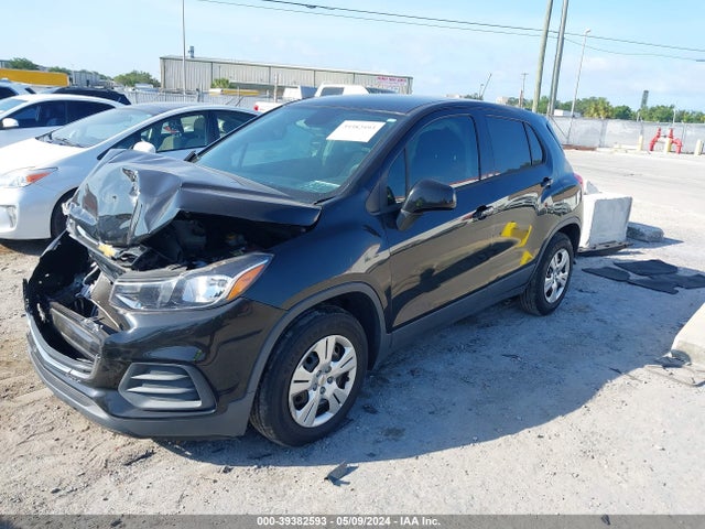 Chevrolet TRAX LS 2017 3GNCJKSB6HL274328 Image 2