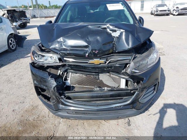Chevrolet TRAX LS 2017 3GNCJKSB6HL274328 Image 6