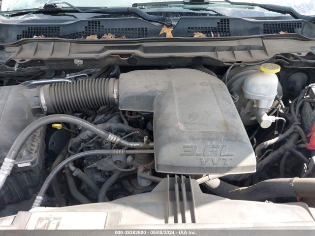RAM 1500 Express  4x4 5'7 Box 2018 3C6RR7KG0JG203068 Image 10