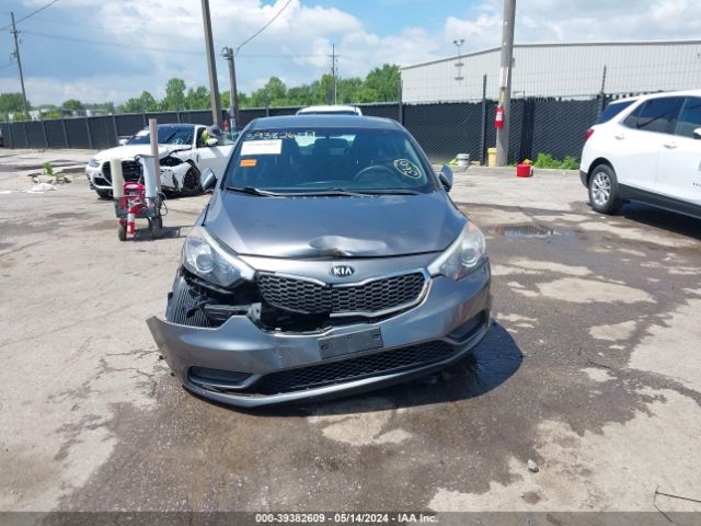 KNAFX4A67G5608513 KIA FORTE LX