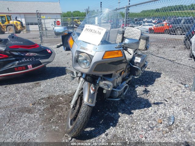 1982 HONDA GL1100 1HFSC0222CA227810