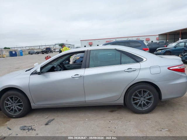 Toyota CAMRY LE 2017 4T1BF1FKXHU801007 Image 14