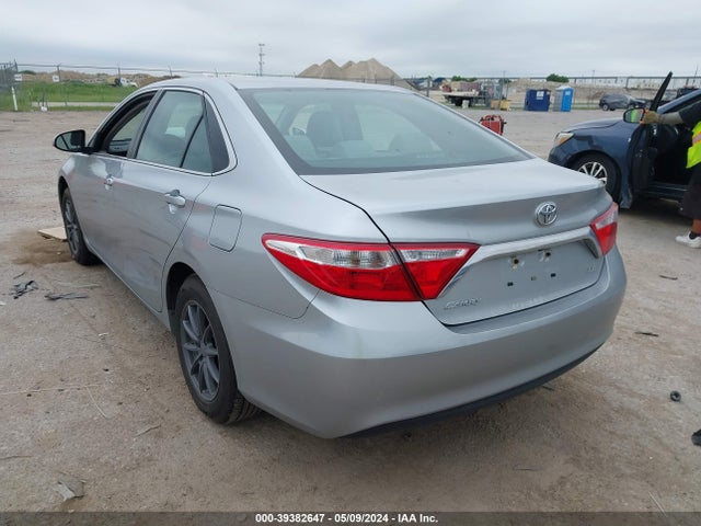 Toyota CAMRY LE 2017 4T1BF1FKXHU801007 Image 3