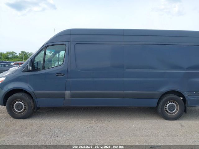 WD4PF1CD1KP130290 Mercedes-Benz Sprinter 2500 High Roof V6