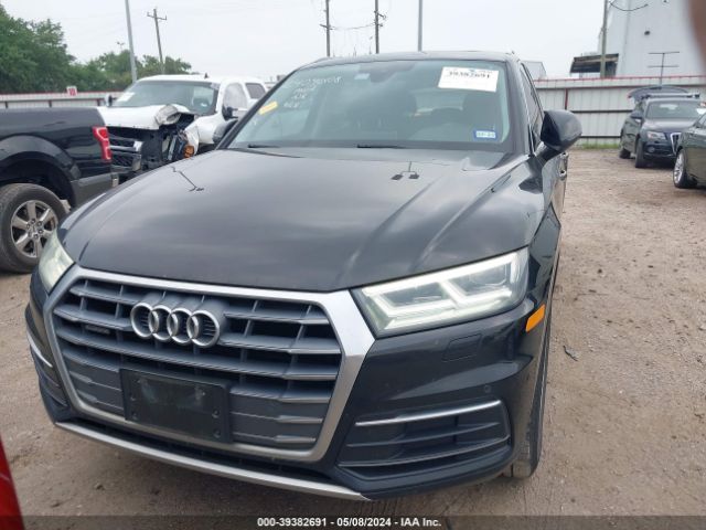 WA1BNAFY0J2226861 Audi Q5 2.0t Premium/2.0t Tech Premium