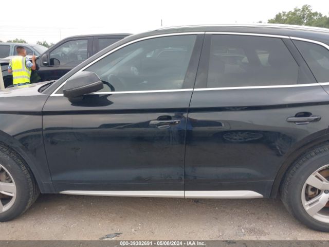 WA1BNAFY0J2226861 Audi Q5 2.0t Premium/2.0t Tech Premium