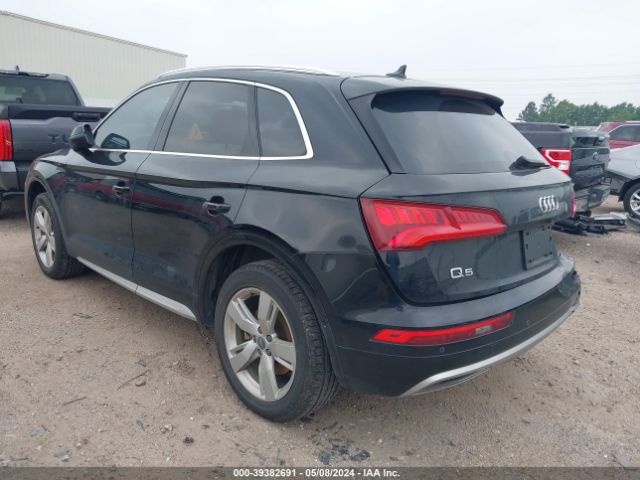 WA1BNAFY0J2226861 Audi Q5 2.0t Premium/2.0t Tech Premium
