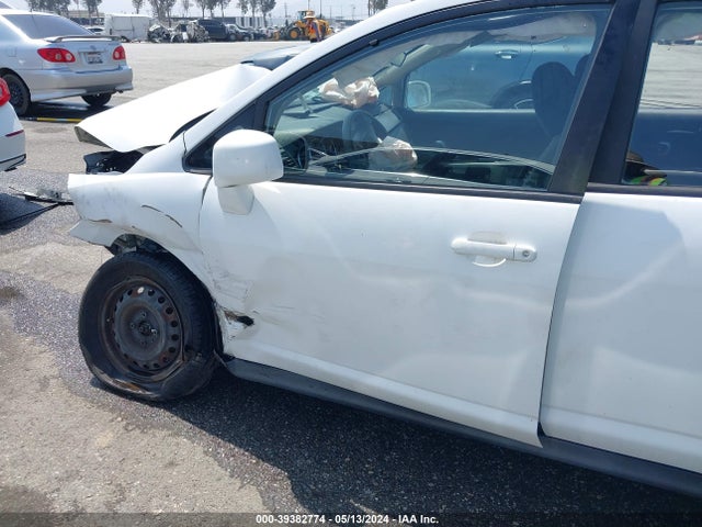 2011 Nissan Versa 1.8s მანქანა იყიდება აუქციონზე, vin: 3N1BC1AP5BL359676, აუქციონის ნომერი: 39382774