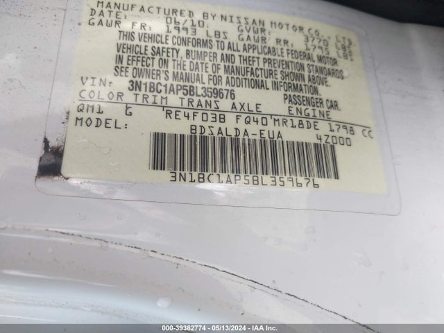 2011 Nissan Versa 1.8s მანქანა იყიდება აუქციონზე, vin: 3N1BC1AP5BL359676, აუქციონის ნომერი: 39382774