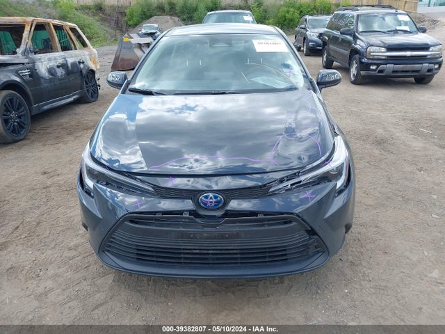 Toyota Corolla Hybrid Le 2024 JTDBDMHE7R3008872 Image 12