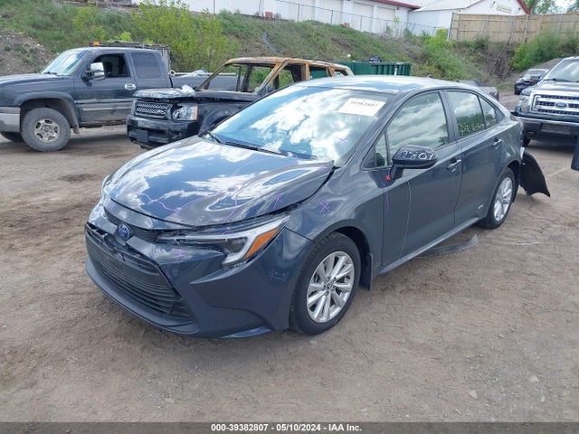 Toyota Corolla Hybrid Le 2024 JTDBDMHE7R3008872 Image 2