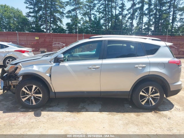 Toyota Rav4 Xle 2017 2T3WFREV1HW336474 Image 14