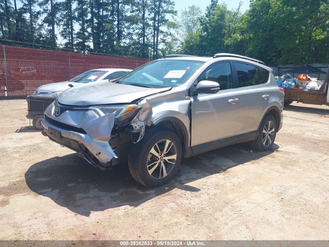 Toyota Rav4 Xle 2017 2T3WFREV1HW336474 Image 2