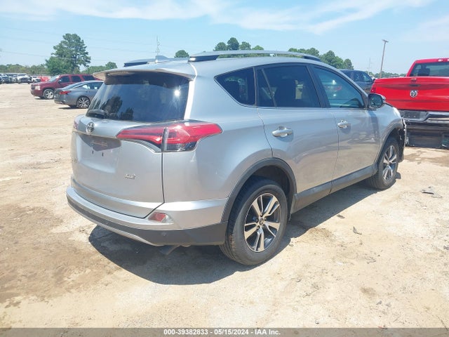 Toyota Rav4 Xle 2017 2T3WFREV1HW336474 Image 4