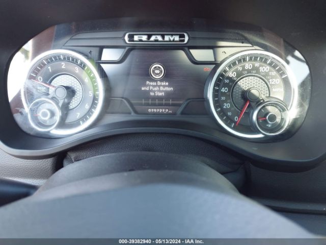 1C6SRFFT1LN155500 RAM 1500 Big Horn  4x4 5'7 Box