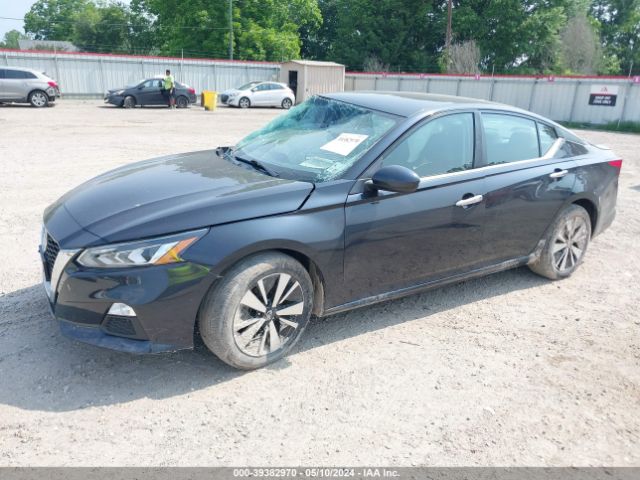 1N4BL4DW5MN305871 Nissan Altima Sv Intelligent Awd