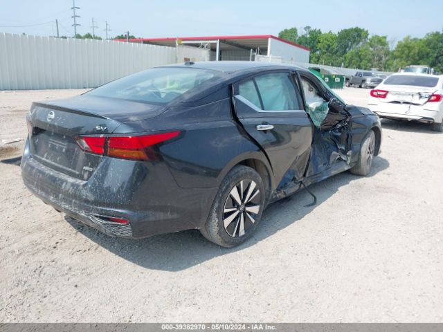 1N4BL4DW5MN305871 Nissan Altima Sv Intelligent Awd