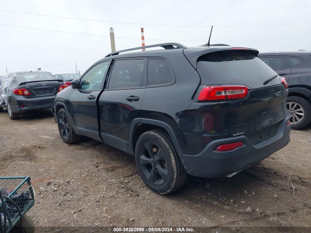 1C4PJMAS0GW327699 Jeep Cherokee Altitude