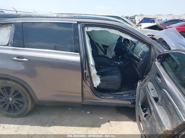 Toyota Highlander Se 2019 5TDKZRFH0KS315008 Image 12