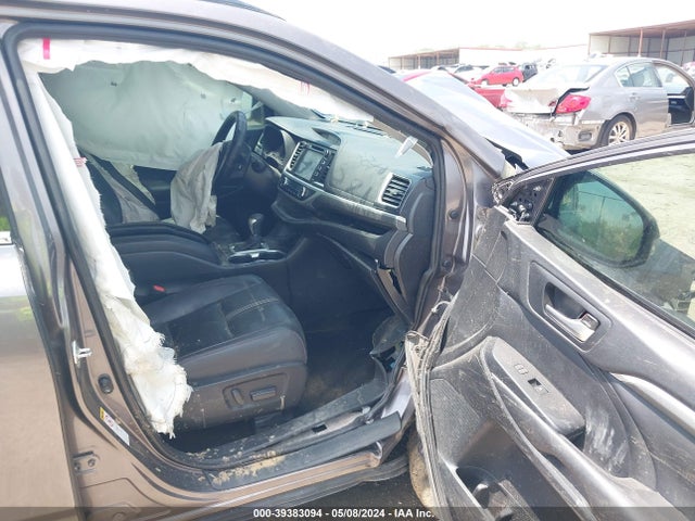 Toyota Highlander Se 2019 5TDKZRFH0KS315008 Image 5