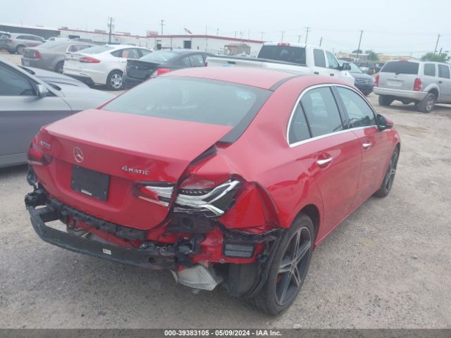 WDD3G4FBXKW021453 Mercedes-Benz A 220 4matic