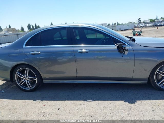 WDDZF4JBXHA255893 Mercedes-Benz E 300