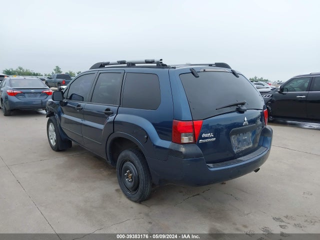 2005 MITSUBISHI ENDEAVOR 4A4MM21S25E074802 Photo 2