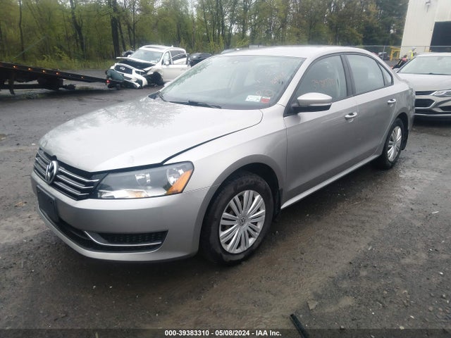 1VWAT7A36EC104637 Volkswagen Passat 1.8t S