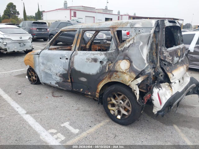 KIA SOUL LX 2023 KNDJ23AU7P7855801 Image 3